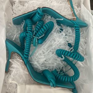 Bottega Veneta wire stretch leather sandal